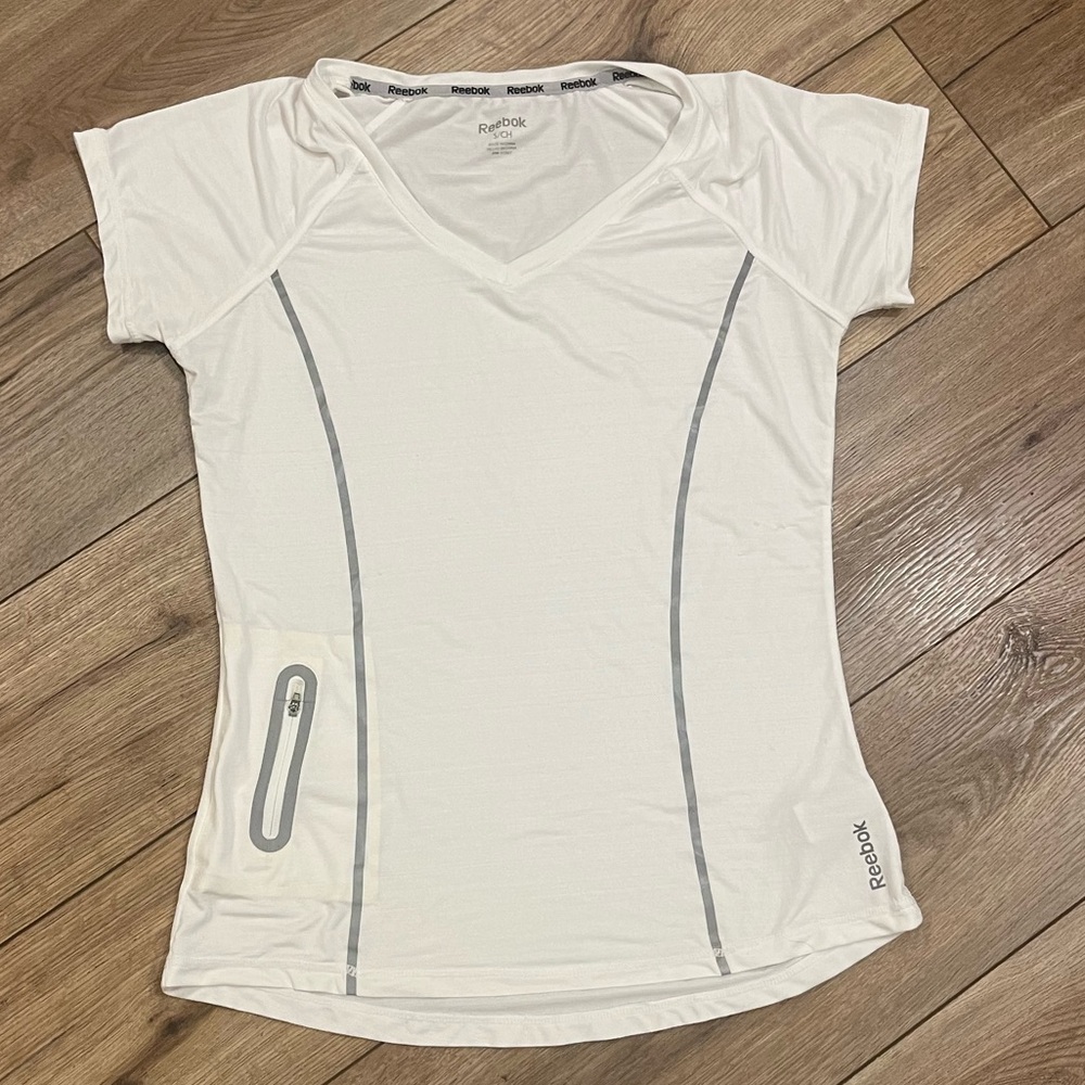 Reebok tee